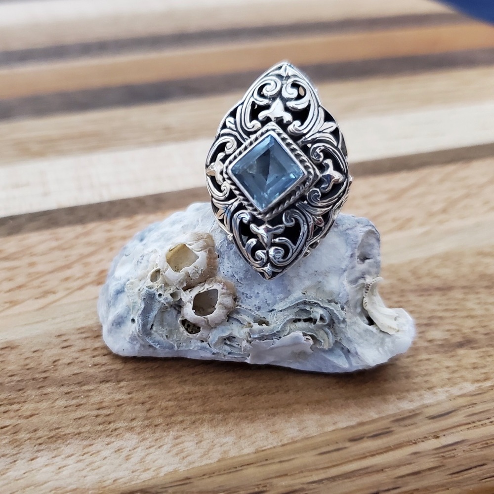 Samuel B Sterling Blue Topaz Ring Sz 6.75 - Picture 3 of 9